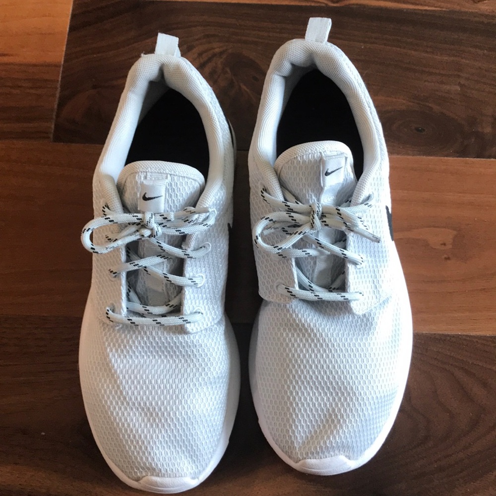 Nike Roshes